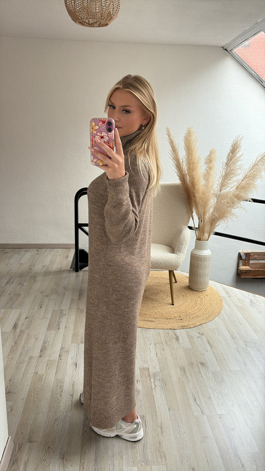 Sweaterjurk taupe