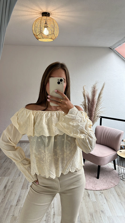 Broderie blouse