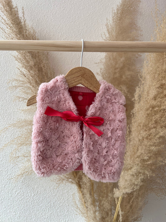 Fluffy gilet