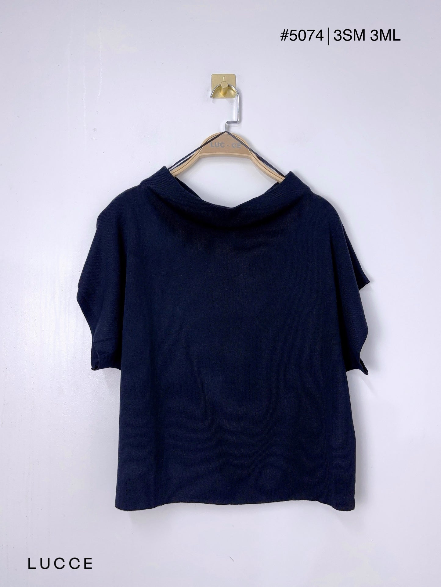 MARINE KNIT TOP