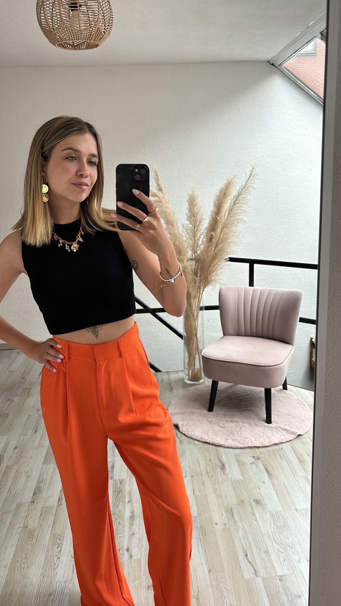 Oranje pantalon