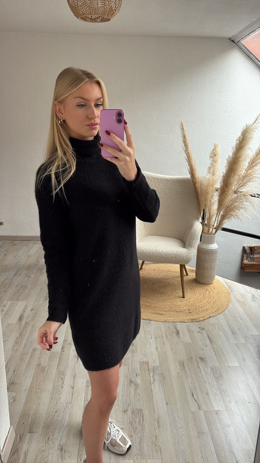 Knitted jurkje zwart