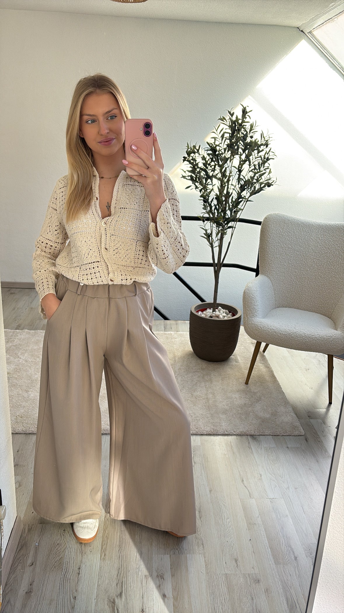 CROCHET BLOUSE BEIGE