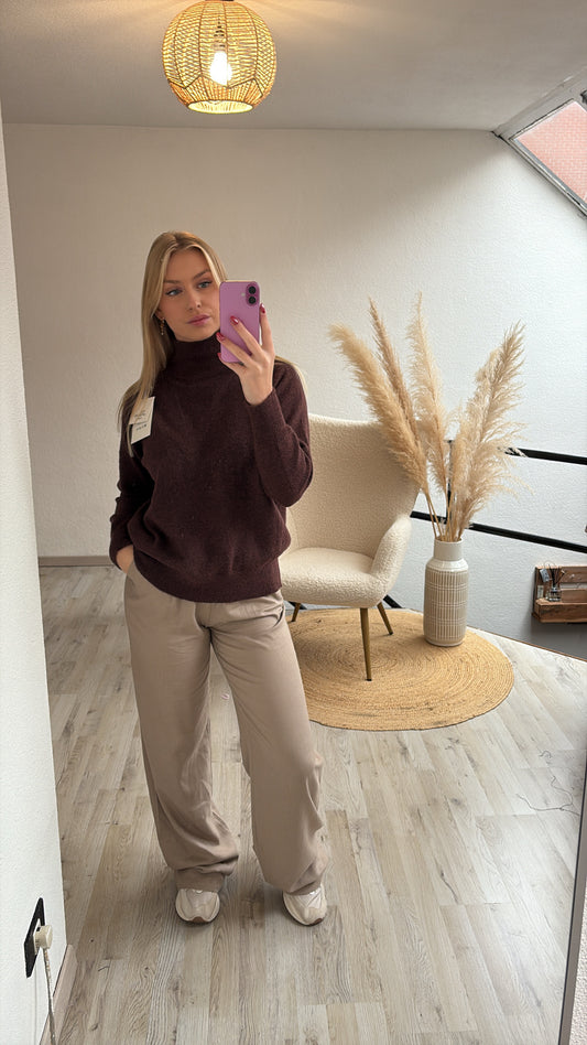 Losse beige broek