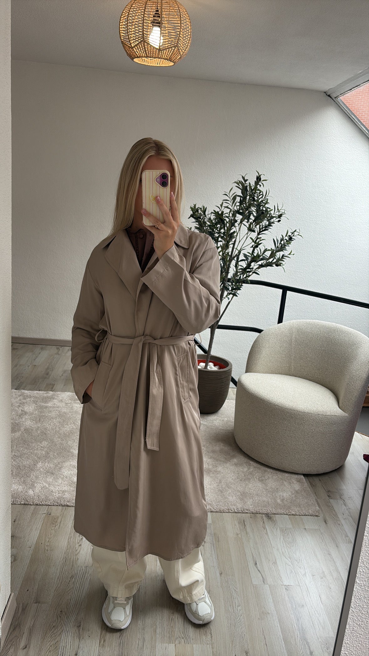 BEIGE MANTELJAS