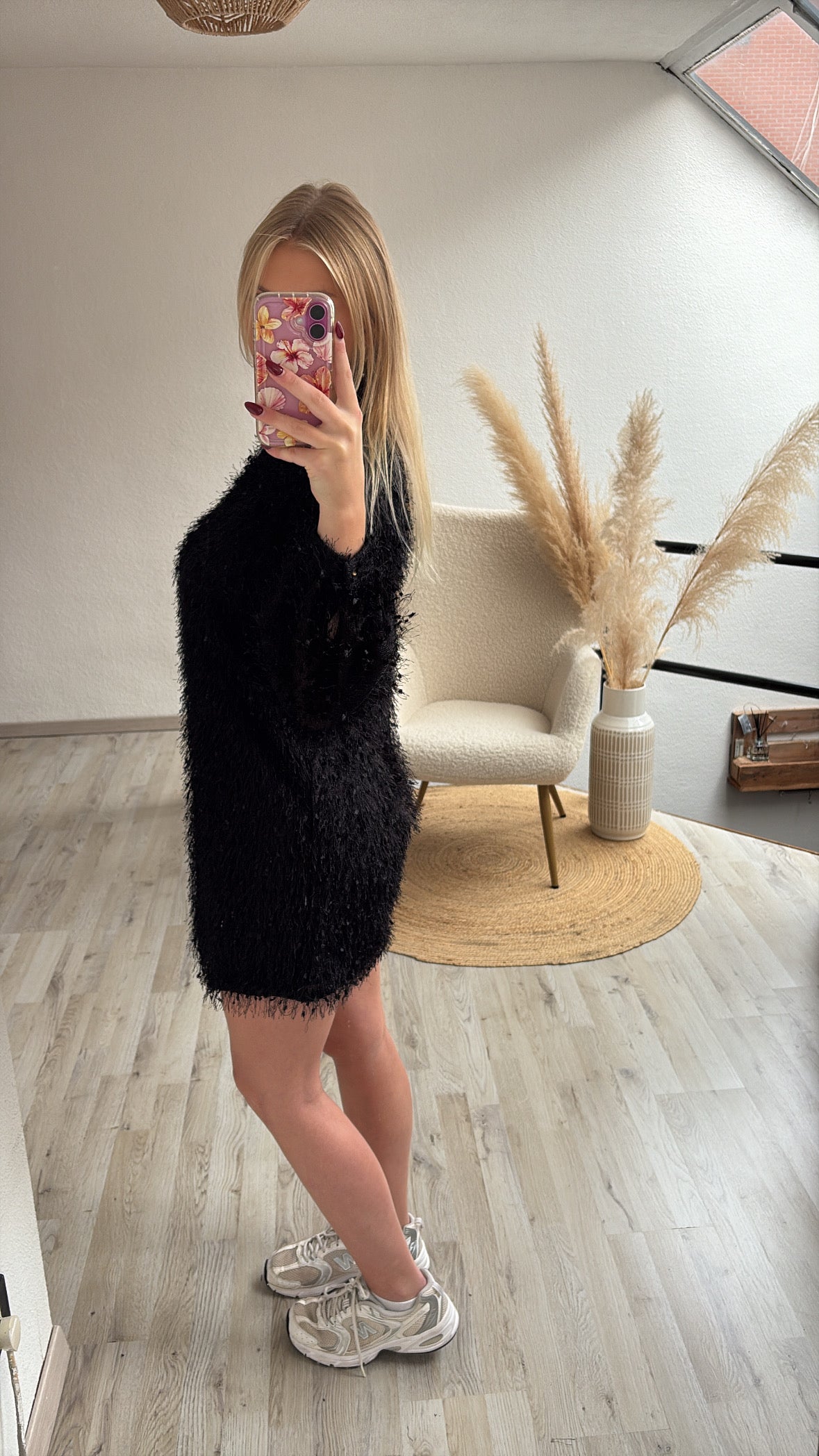 Fluffy jurk zwart