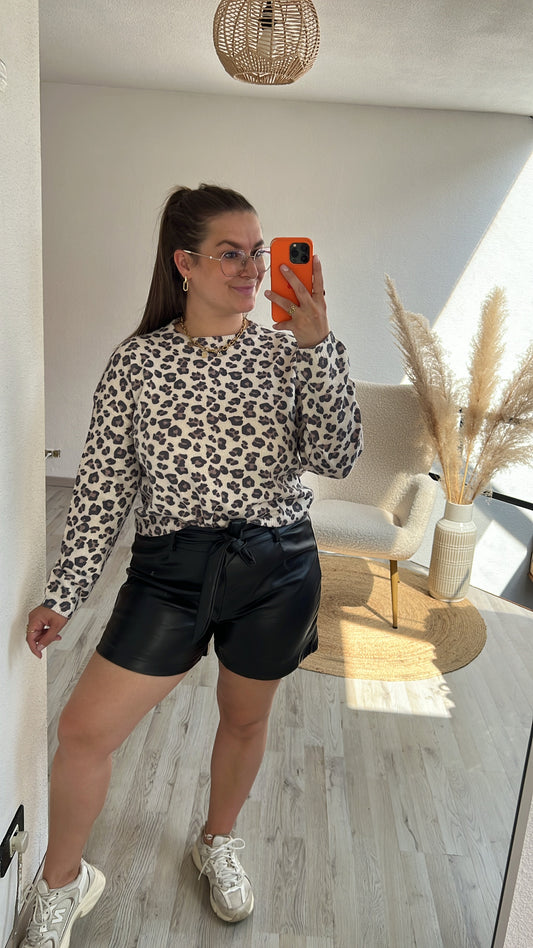 Lederlook short
