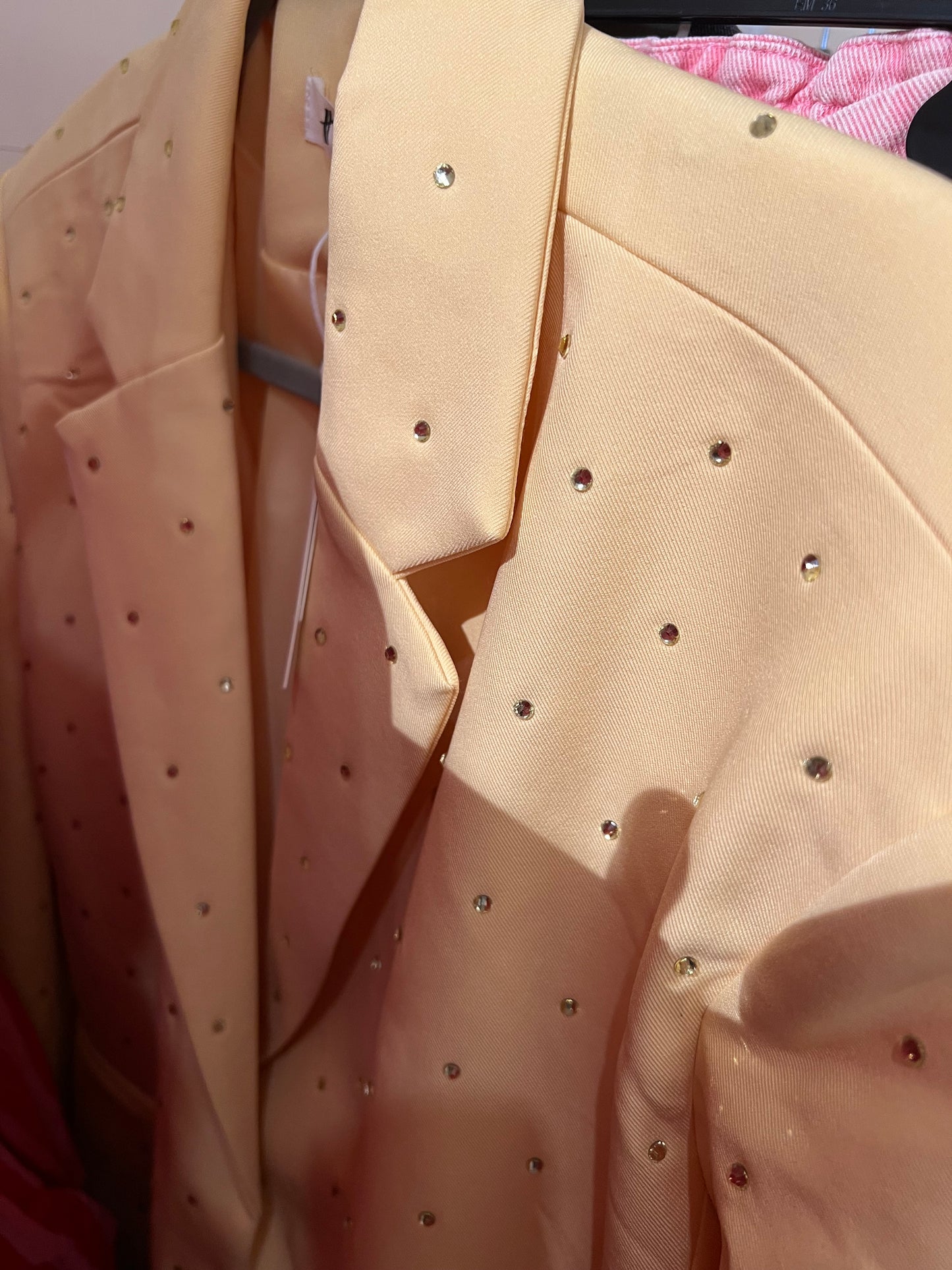 GELE BLAZER