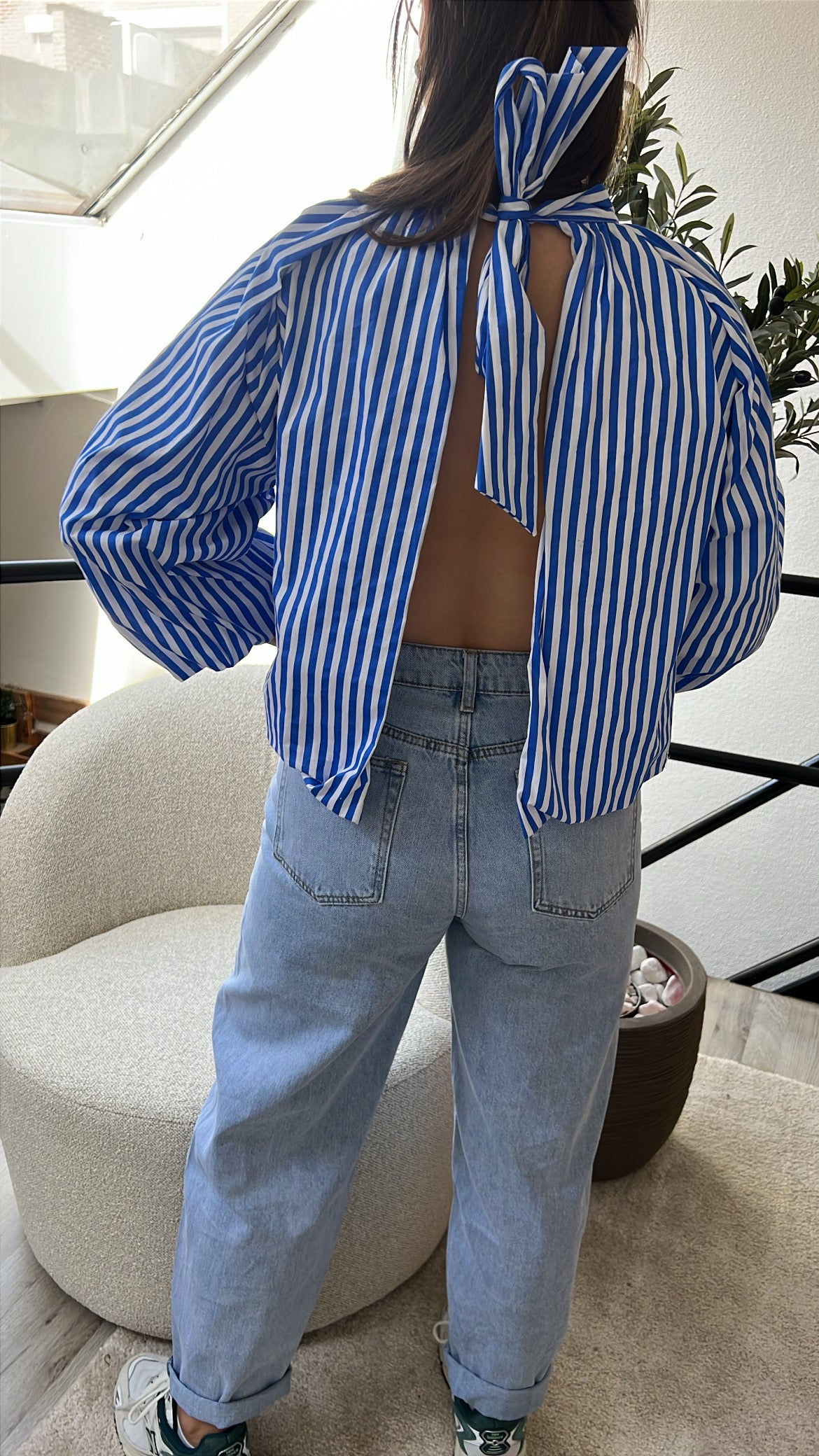 STRIPED BLOUSE BLAUW