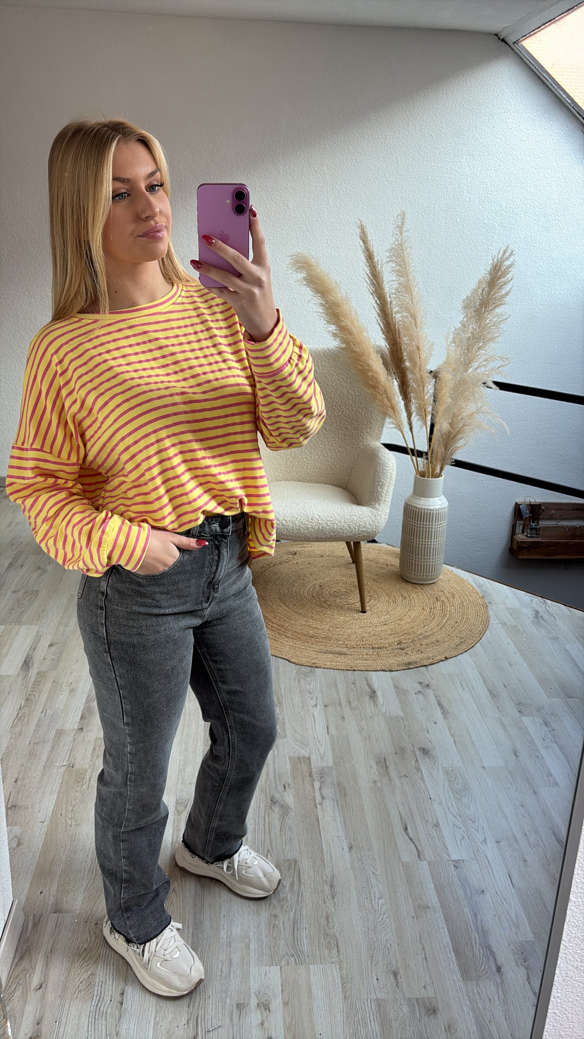 Gestreepte longsleeve geel