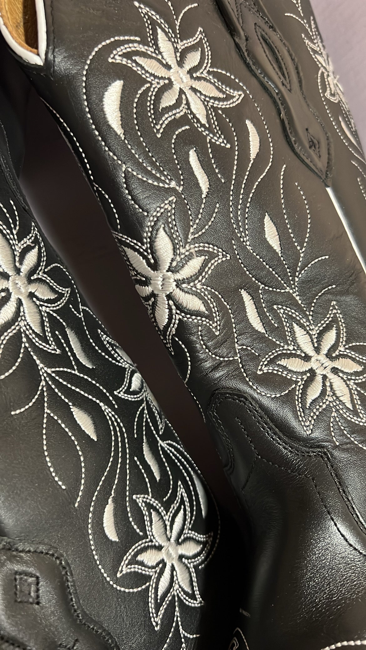 COWBOY BOOTS