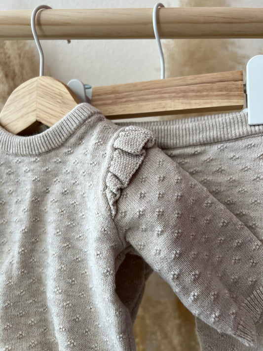 Beige set