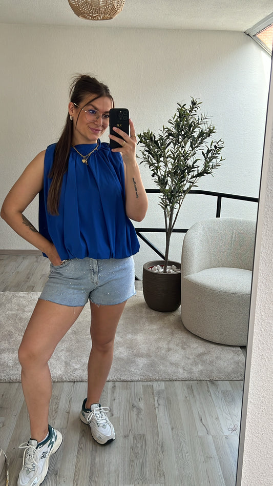 BLAUWE BLOUSE STRIK