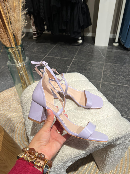 Pumps lila