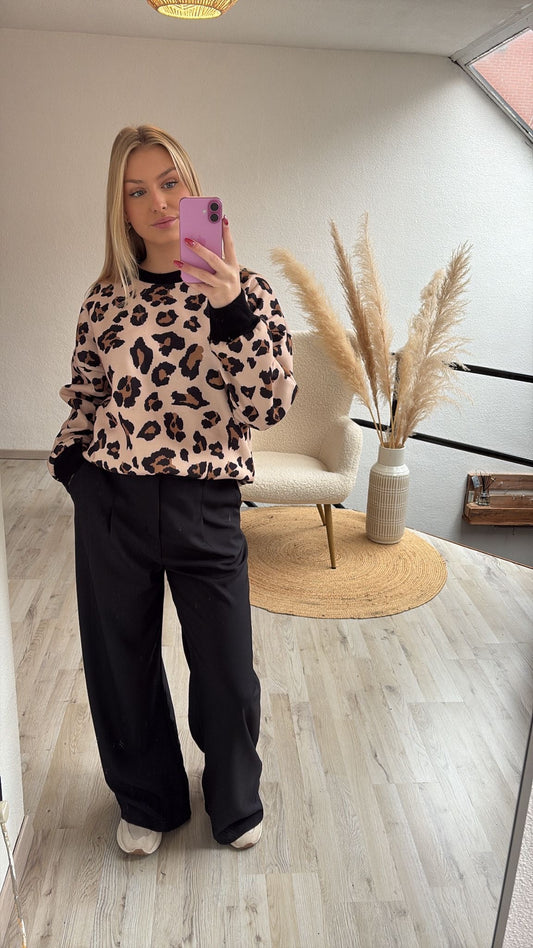 Leopard pull