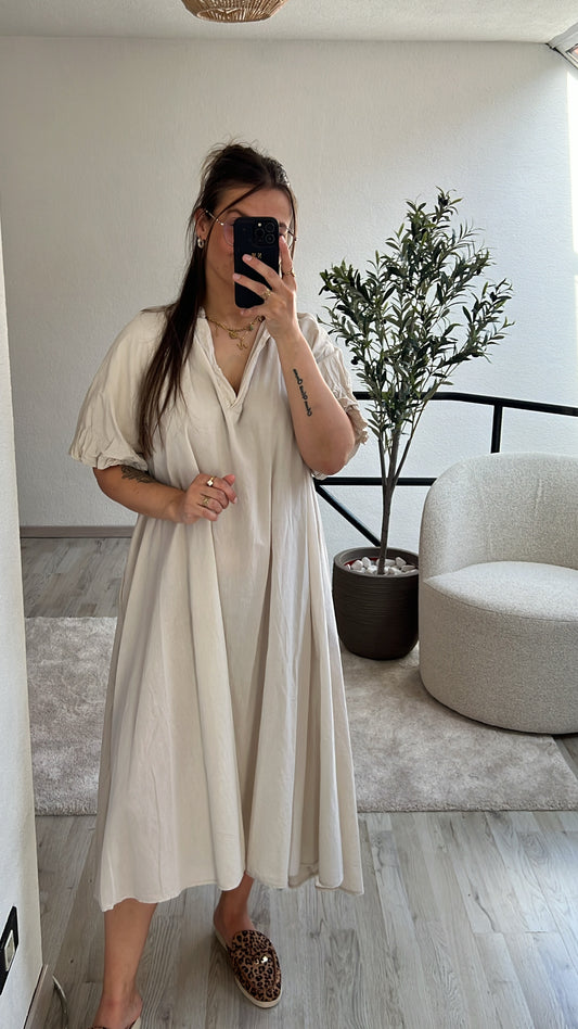 BEIGE JURK POFMOUW