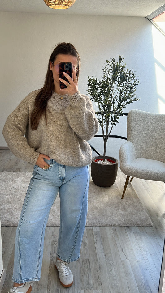 BEIGE KNIT