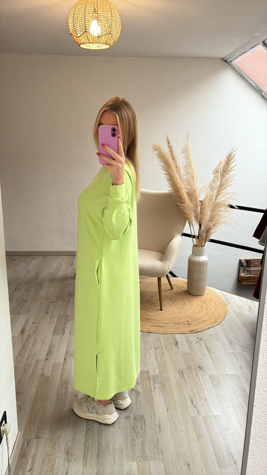 Limegroene sweaterjurk