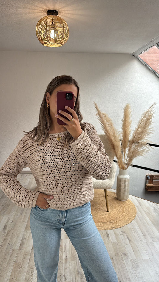 Beige knit