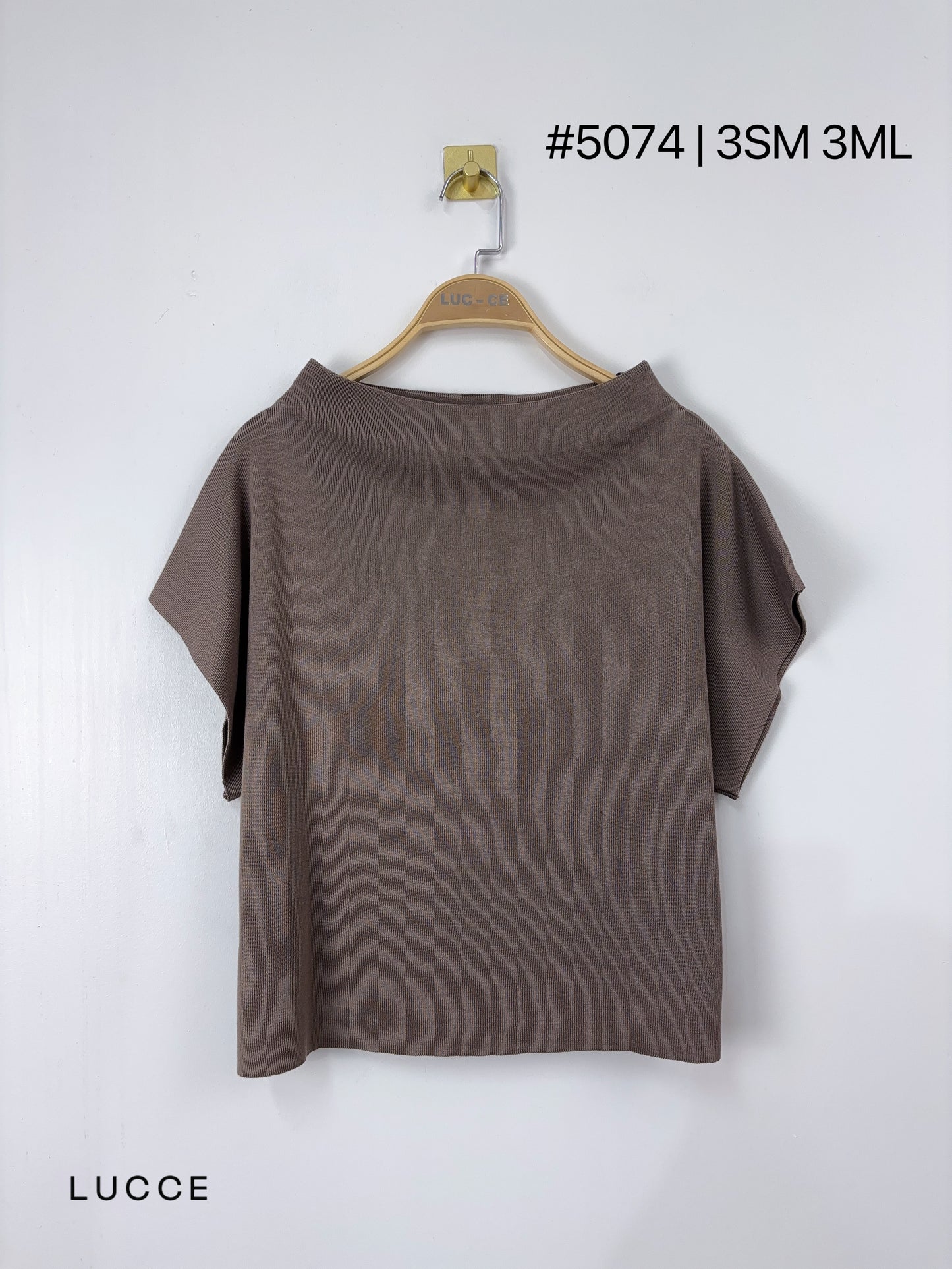 TAUPE KNIT TOP