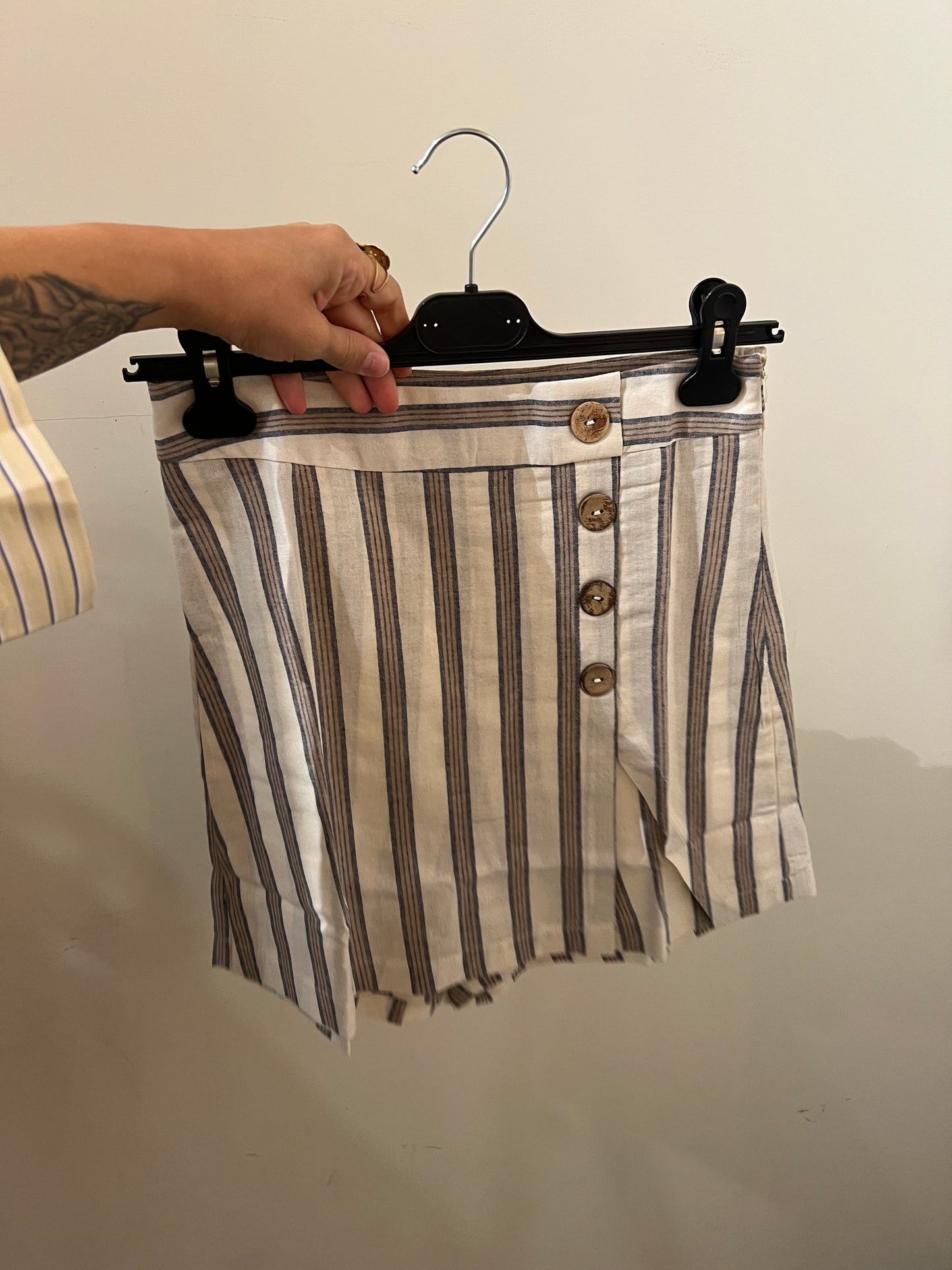 LINNEN SKORT WIT