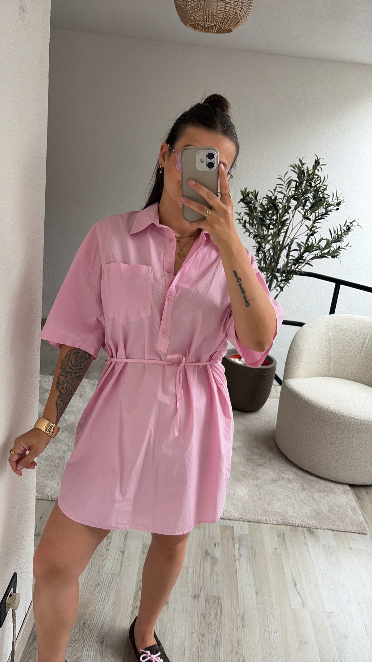 ROZE HEMDJURK AMV