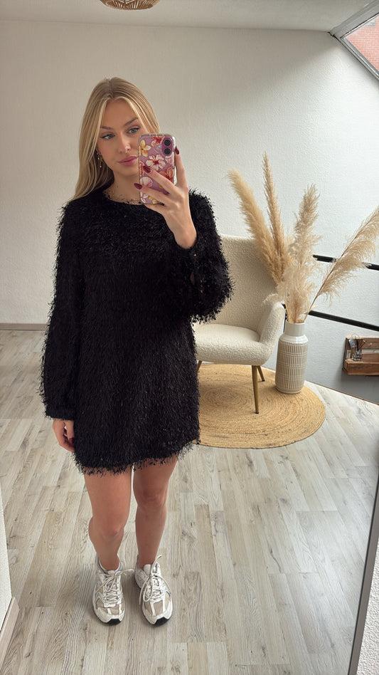 Fluffy jurk zwart
