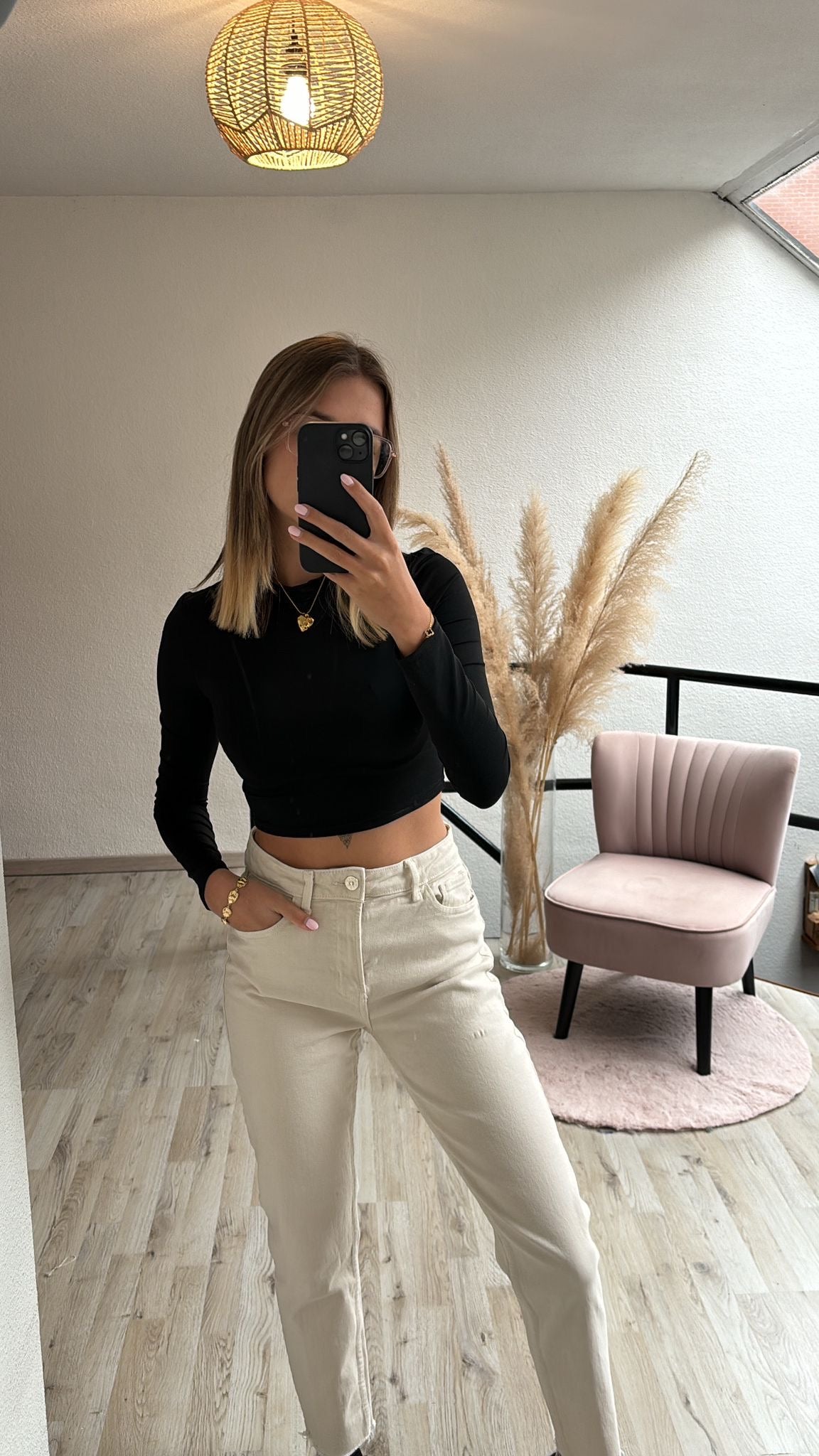 Beige jeans