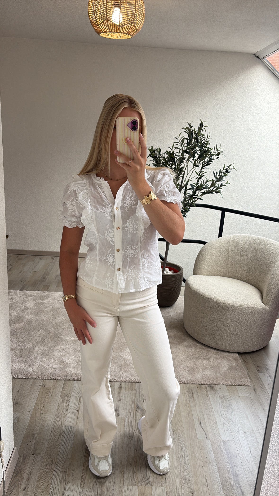 BRODERIE BLOUSE