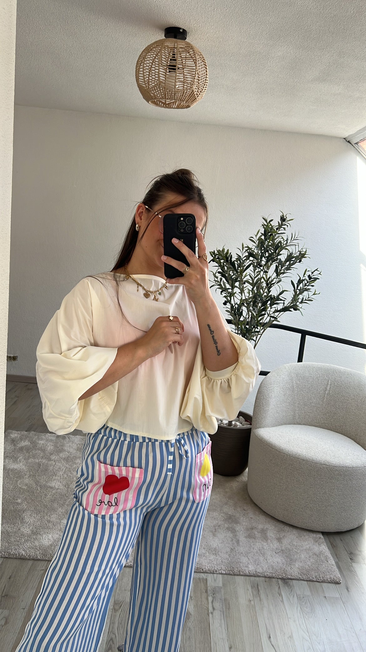 PUFFY BLOUSE CREME