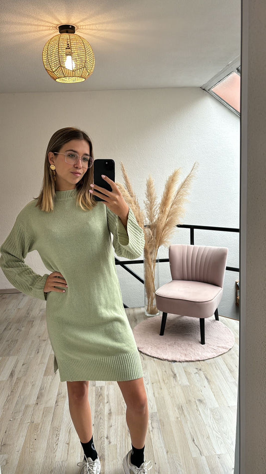 Mintgroene sweaterjurk