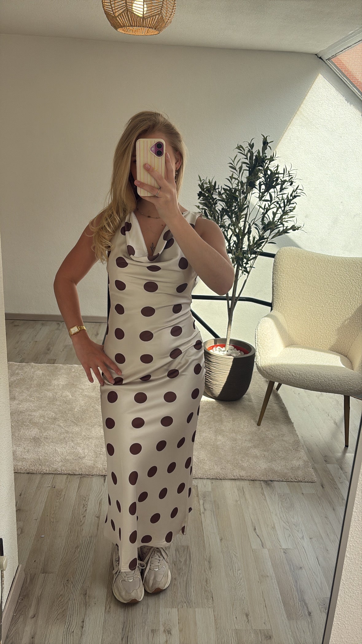 MAXIJURK POLKADOT