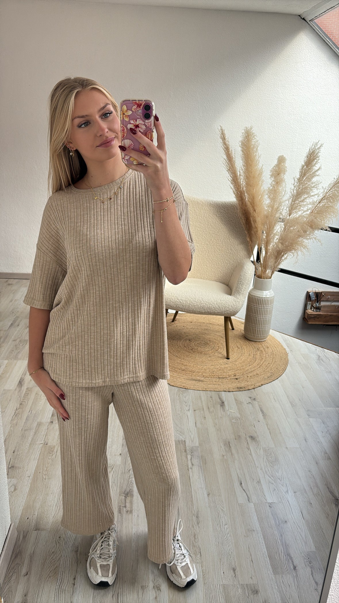 Twopiece beige