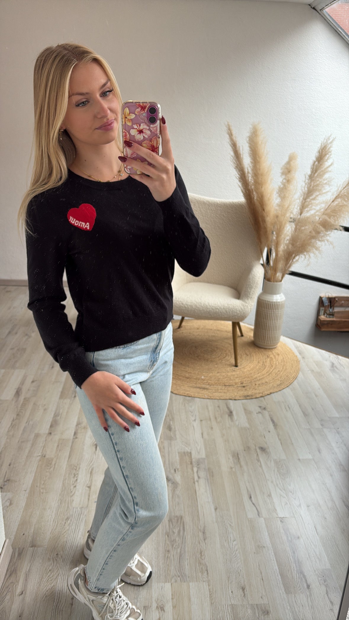 Zwarte trui Amour