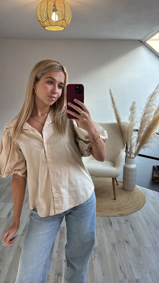Blouse met pofmouw