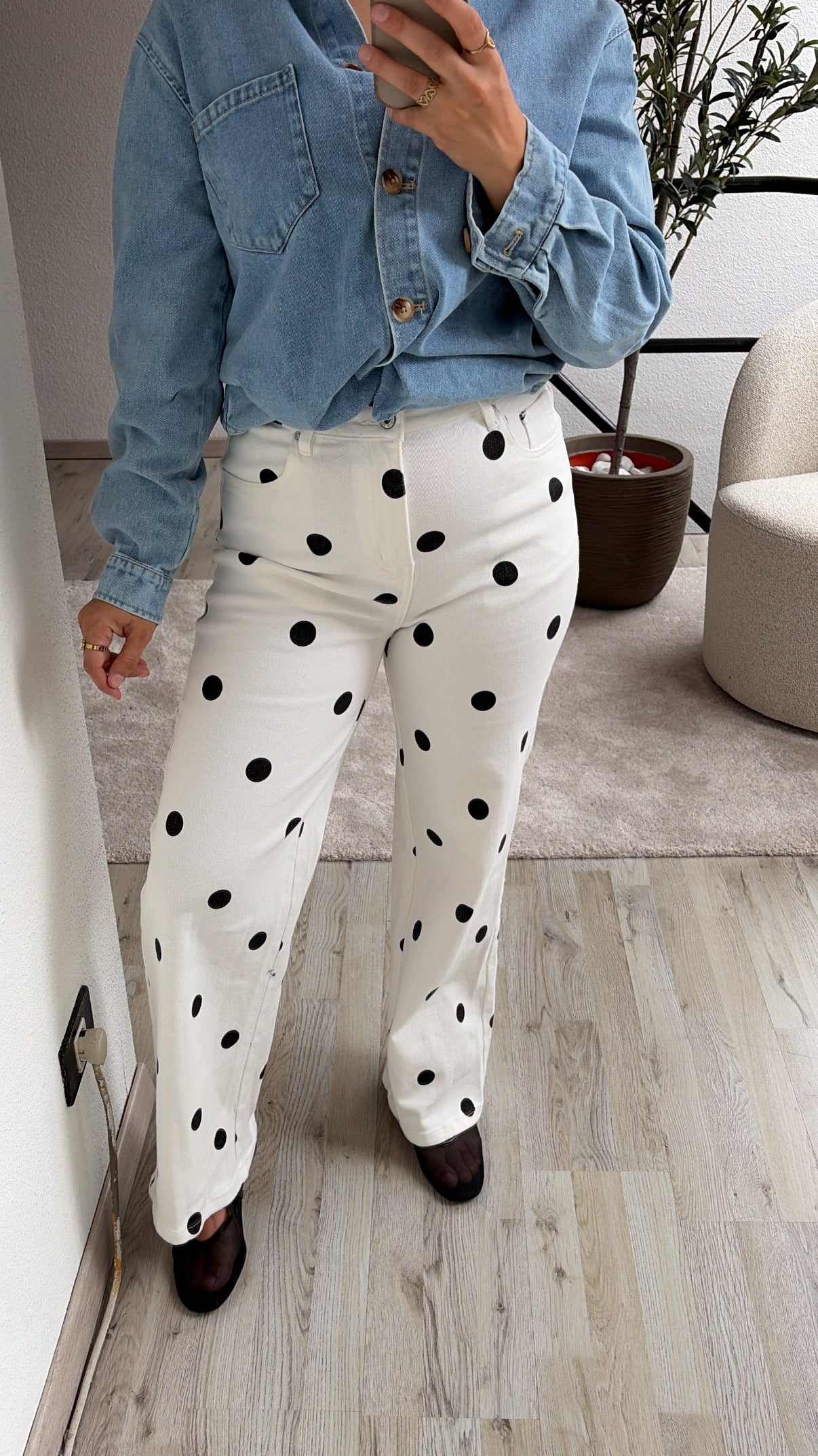 POLKADOT JEANS