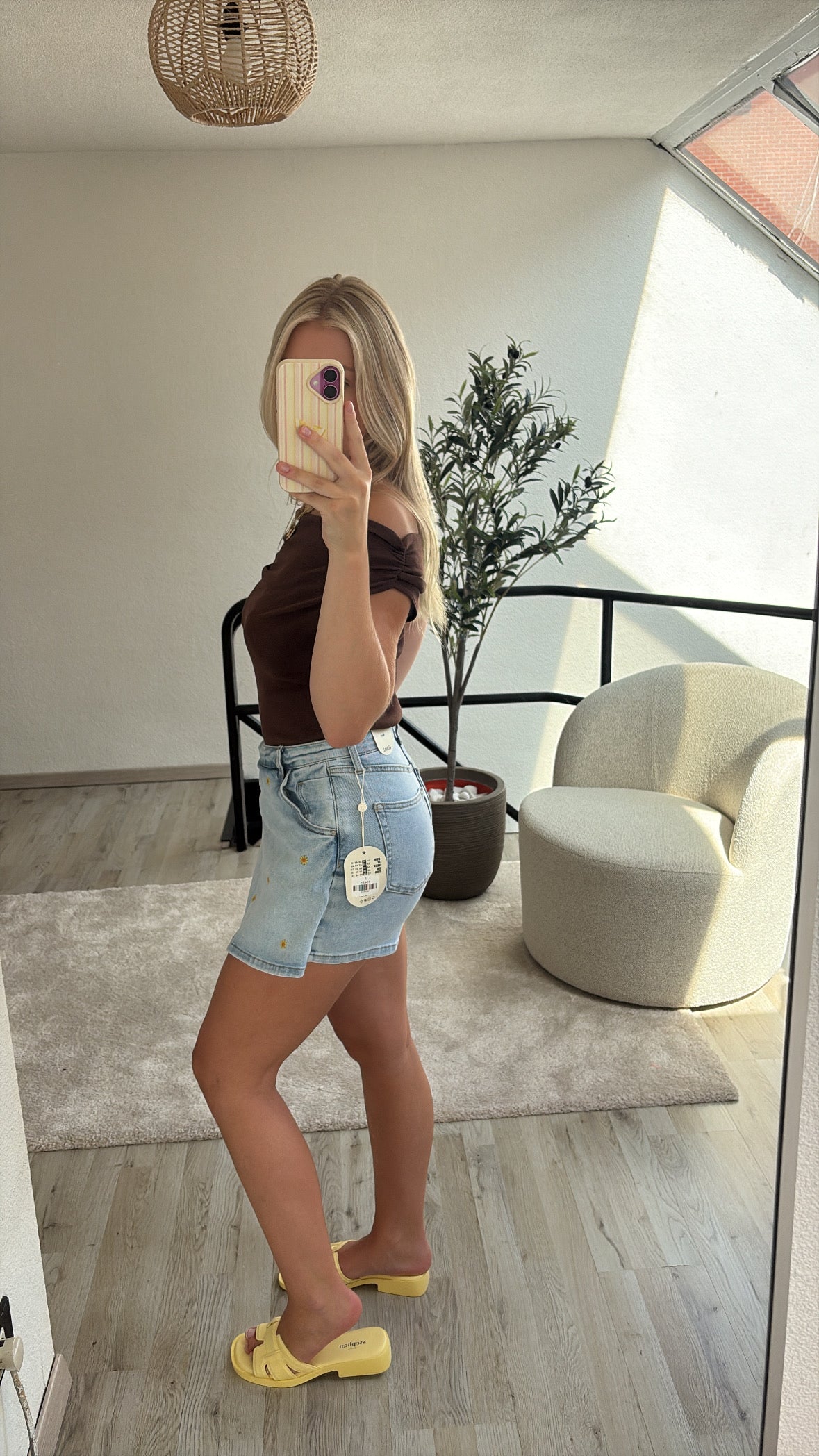 ONE SHOULDER TOP BRUIN