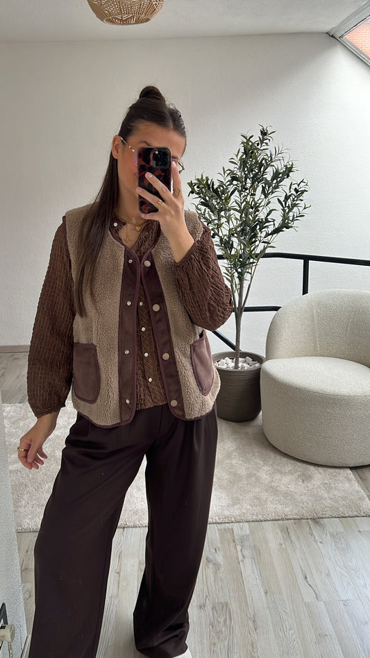 BEIGE GILET