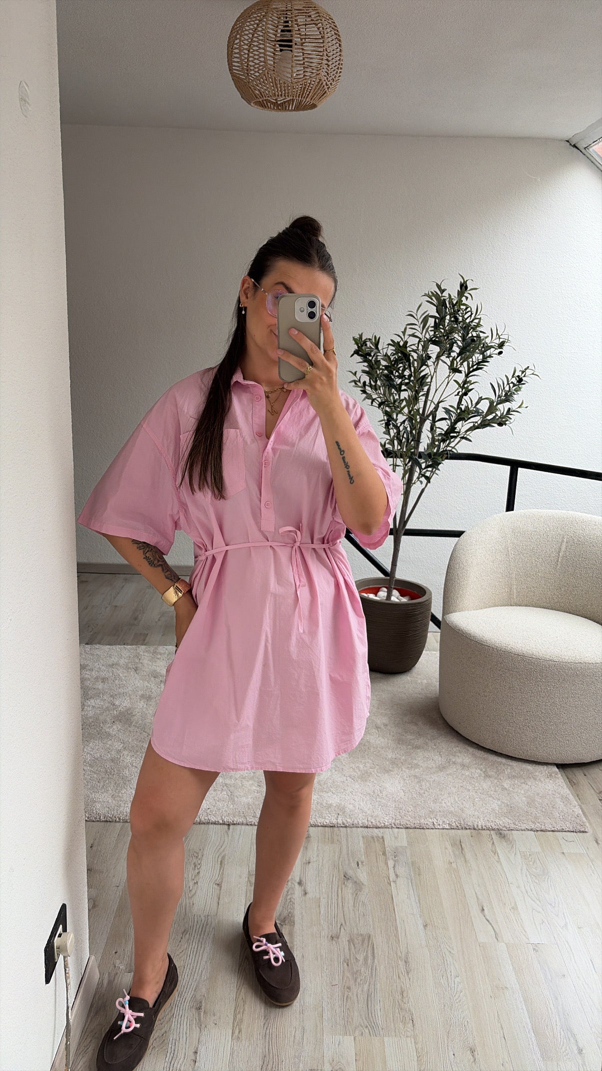 ROZE HEMDJURK AMV