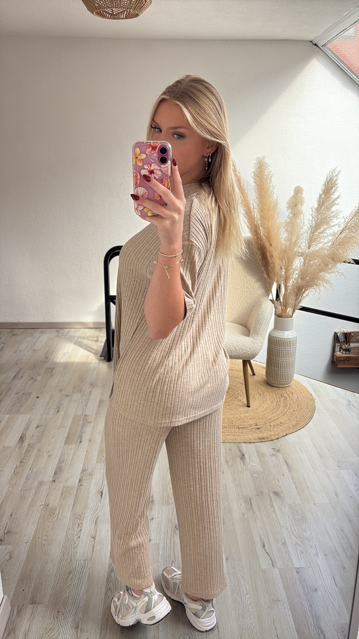 Twopiece beige