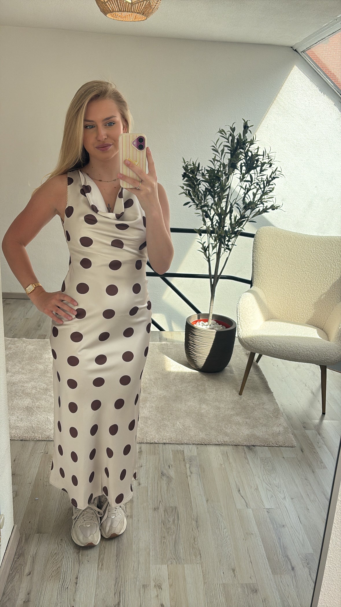 MAXIJURK POLKADOT