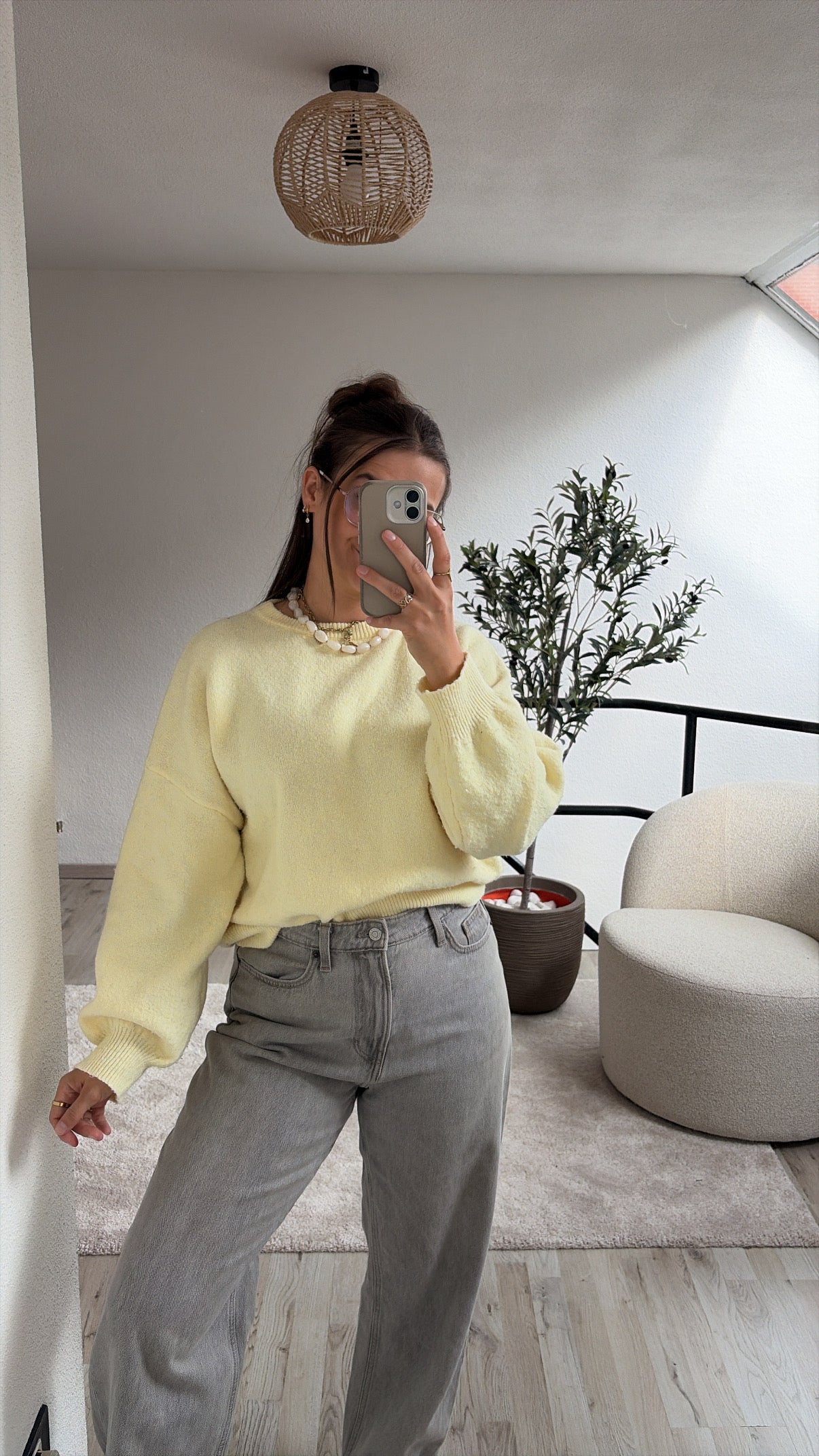 LICHTGELE KNIT