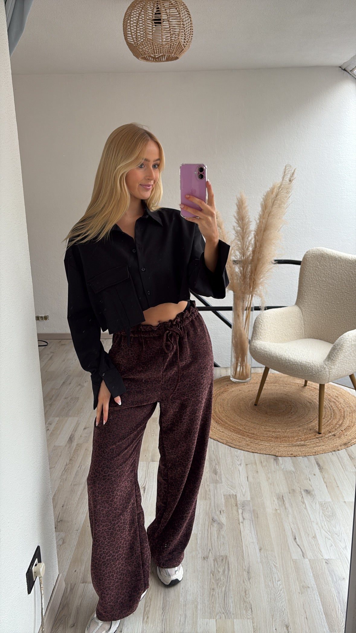 Velvet leopard broek