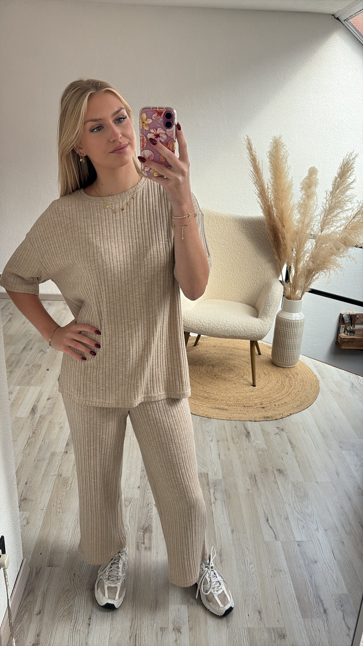 Twopiece beige