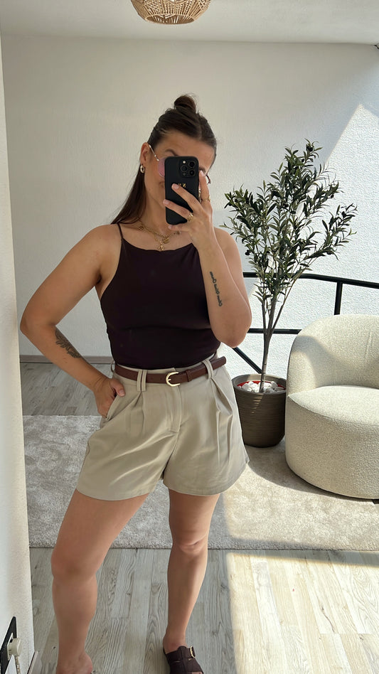 SHORT TAUPE