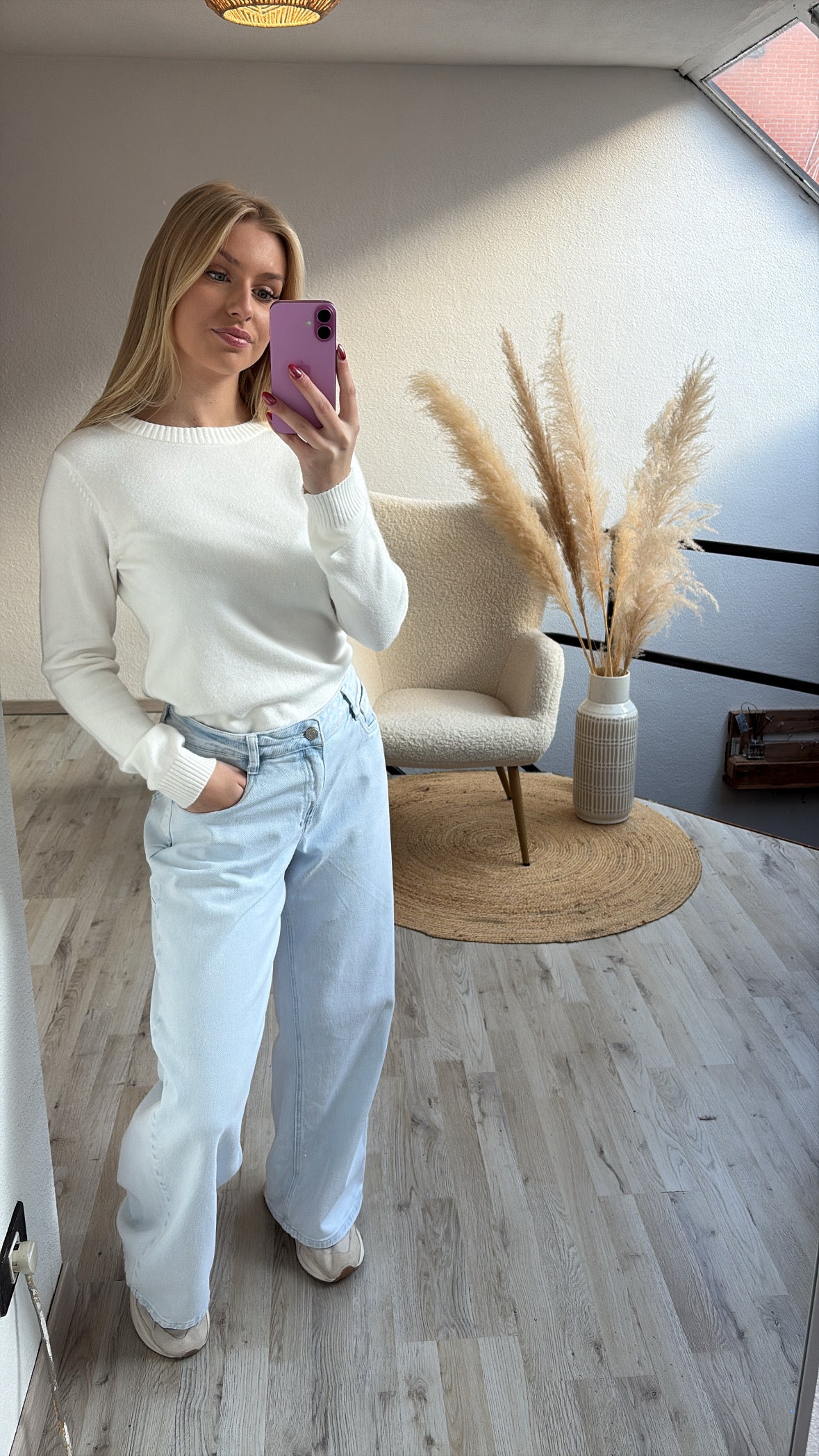 Wide leg jeans