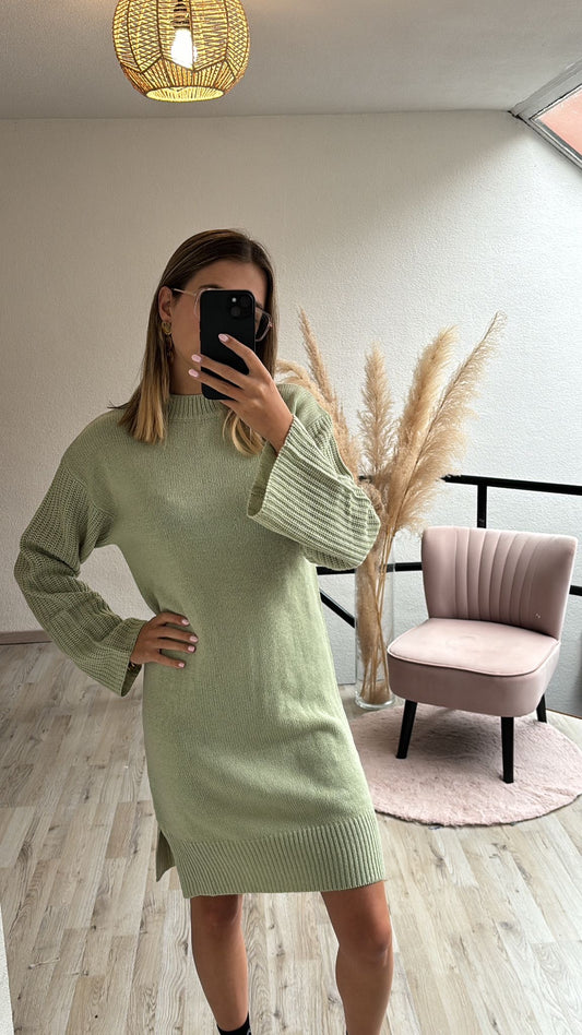 Mintgroene sweaterjurk