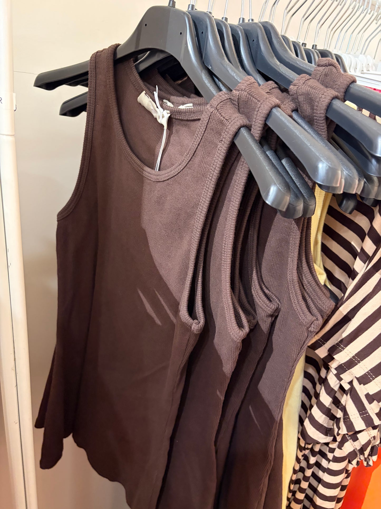 TANKTOP BRUIN