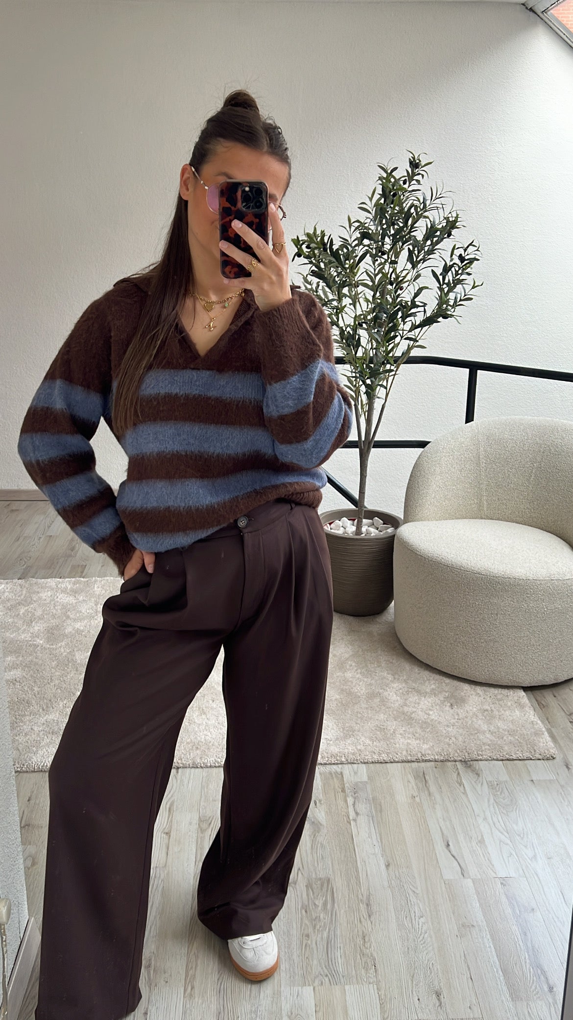 STRIPED KNIT
