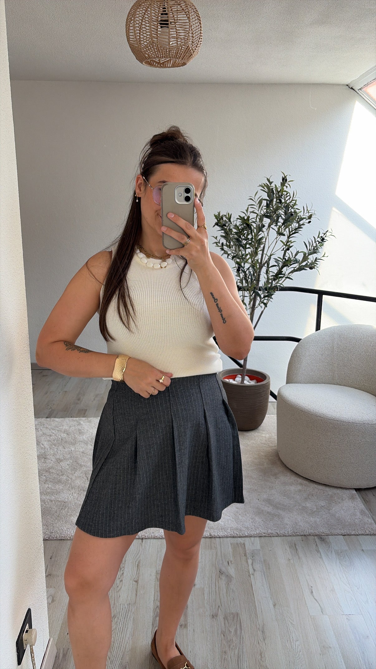 GRIJS ROKJE